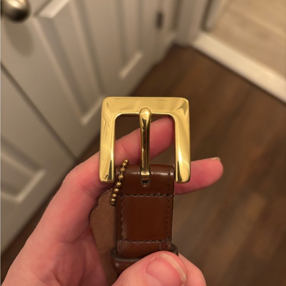 Coach Tan Leather Belt with Gold Buckle - Picture 2 of 9